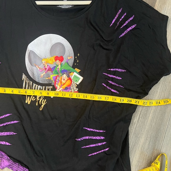 NWT Disney Hocus Pocus ToNight We Fly‎ Shirt- 2XL - Picture 5 of 6